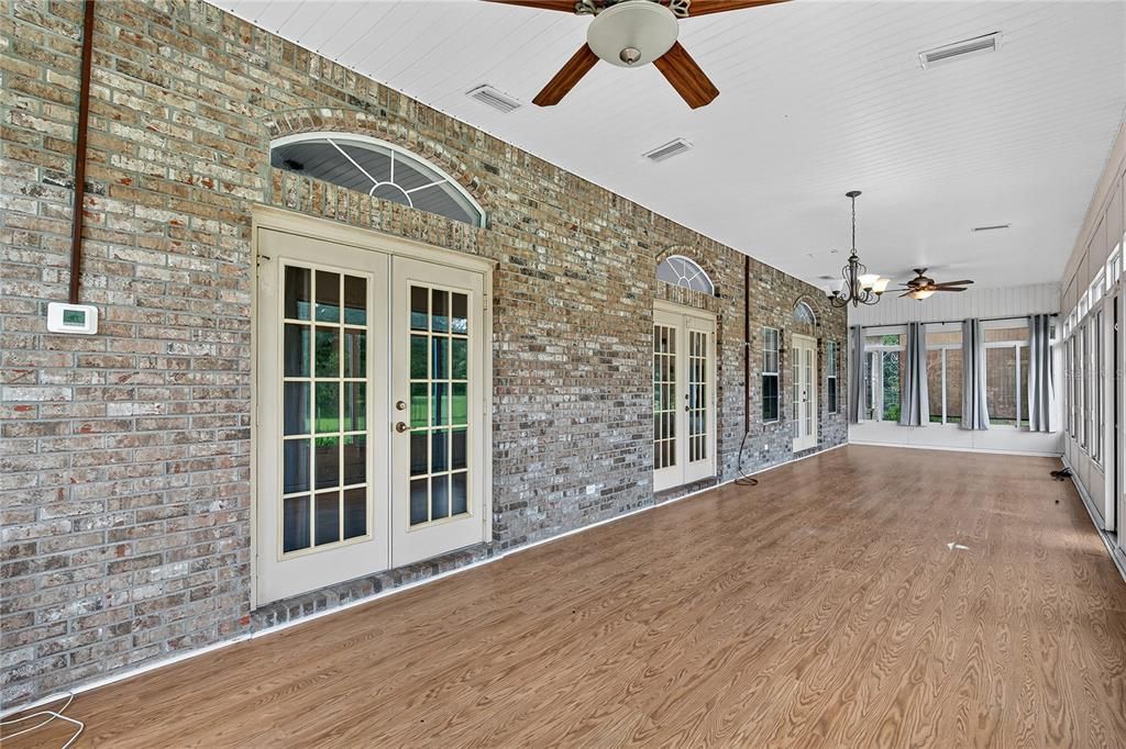 Empty room, Interior, Pendant Lights, Stone Walls, Wood Texture Flooring