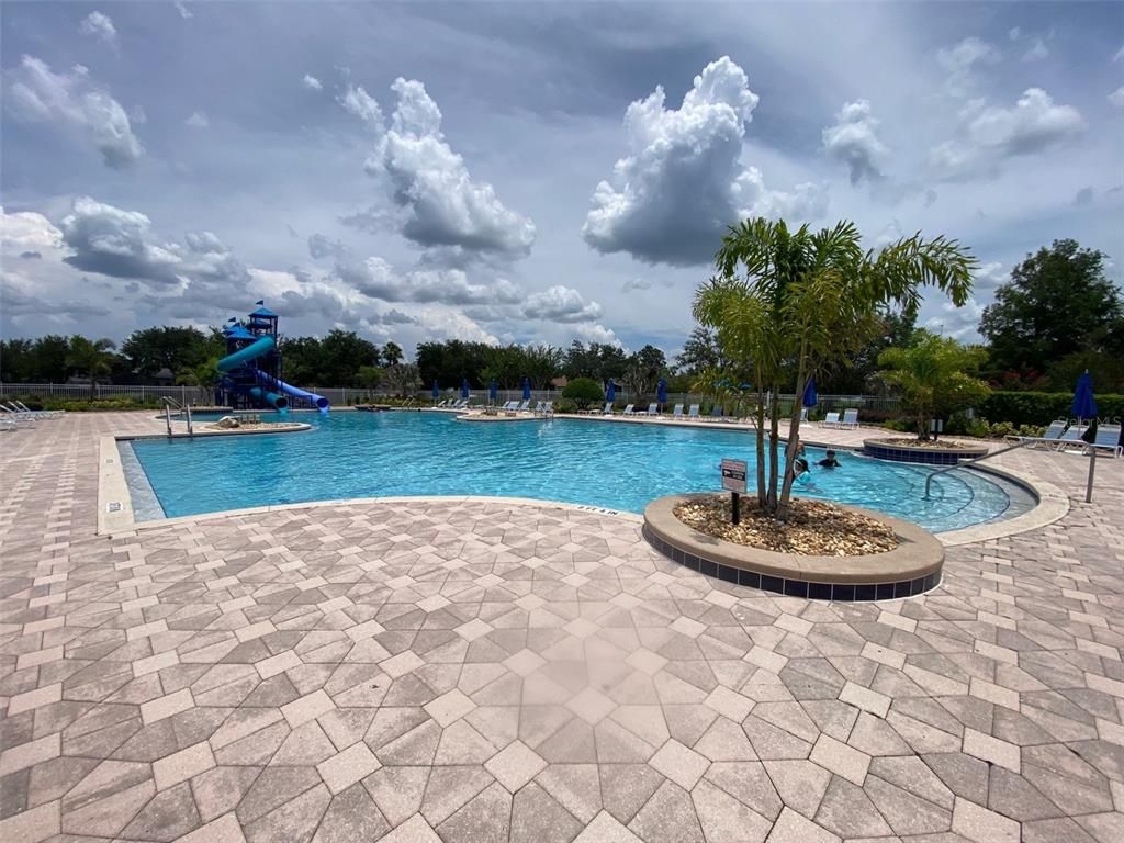 Exterior, Playground, Pool