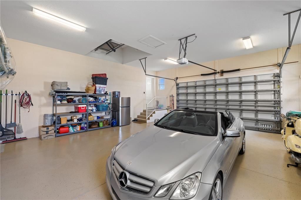 Garage, Interior