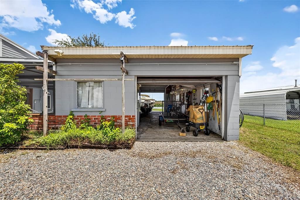 Backyard, Detached Garage, Exterior