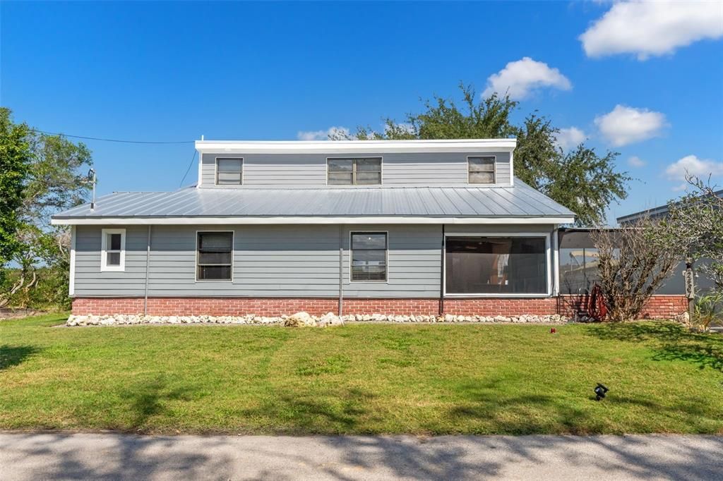 Exterior, Facade, Brick Facade, Farmhouse