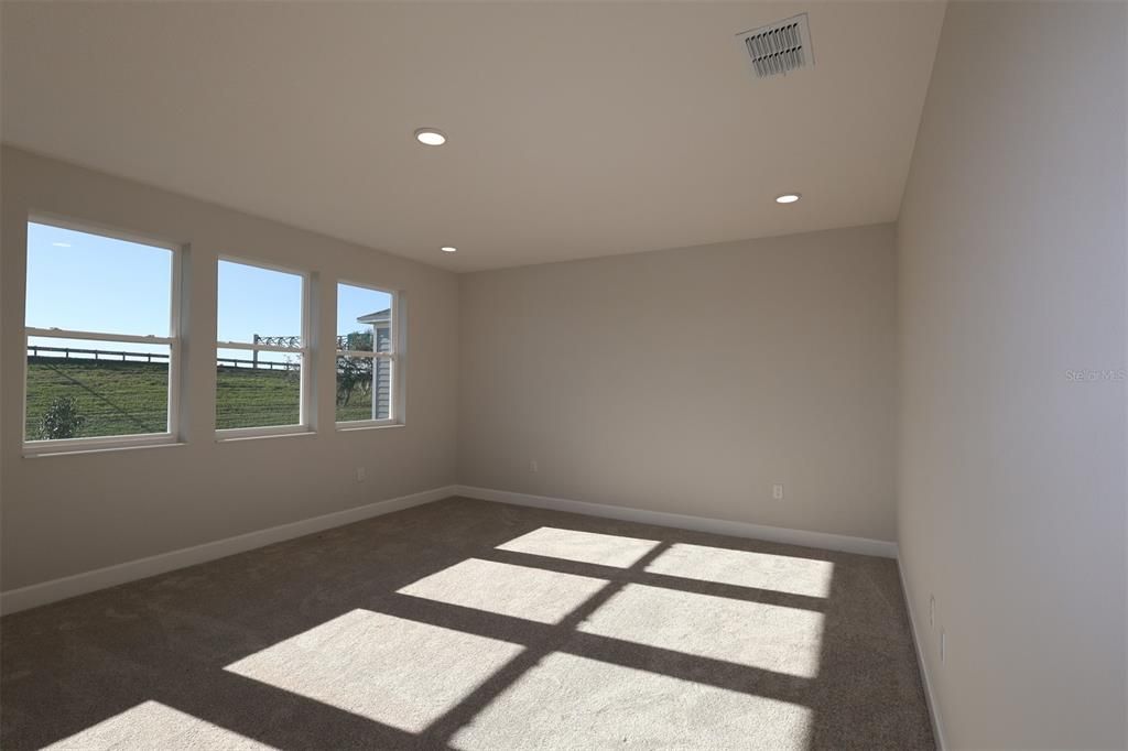 Empty room, Interior, Recessed Lighting