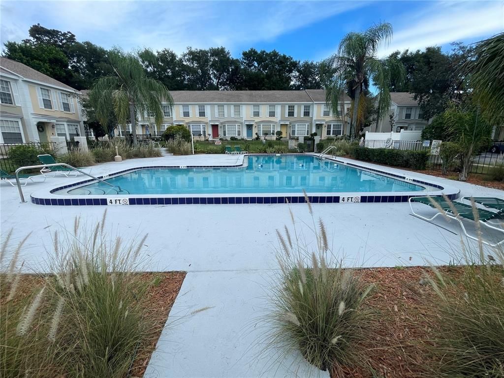 Exterior, Pool