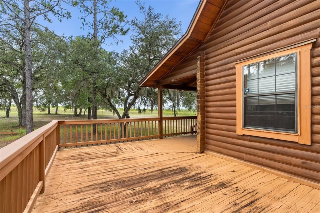 Exterior, Wood Texture Flooring
