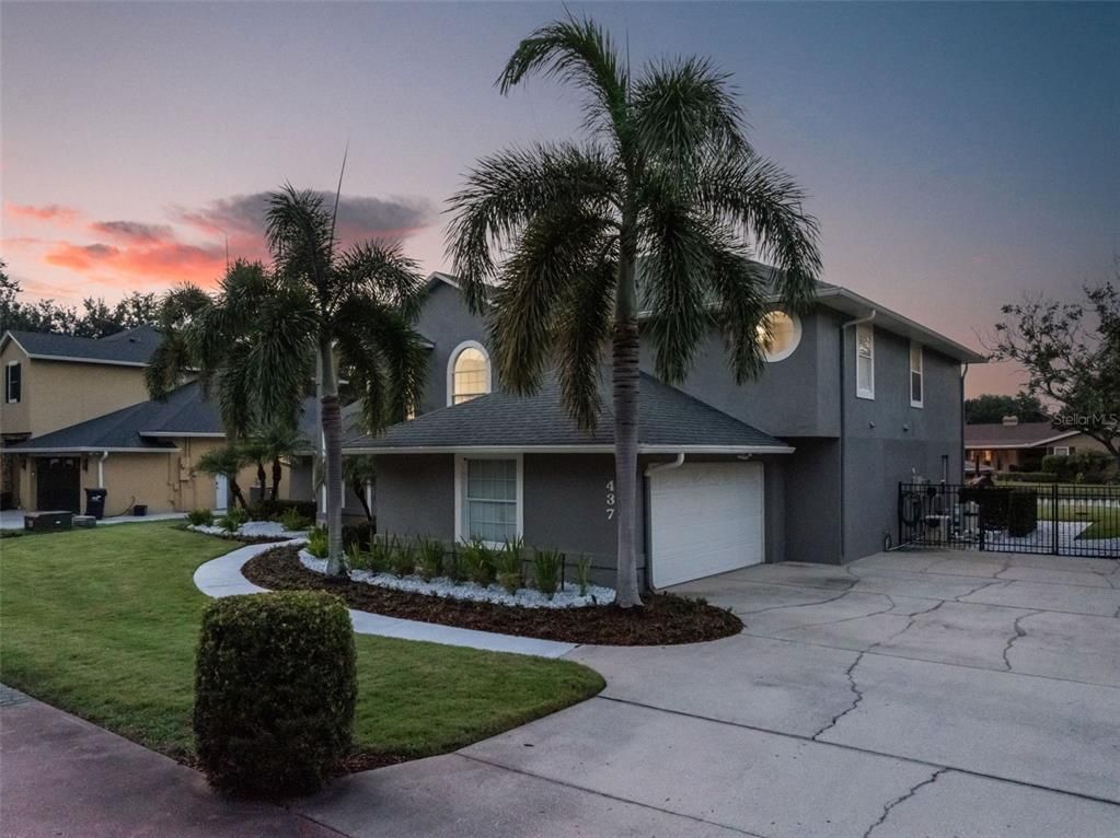 Attached, Backyard, Exterior, Facade, Ranch