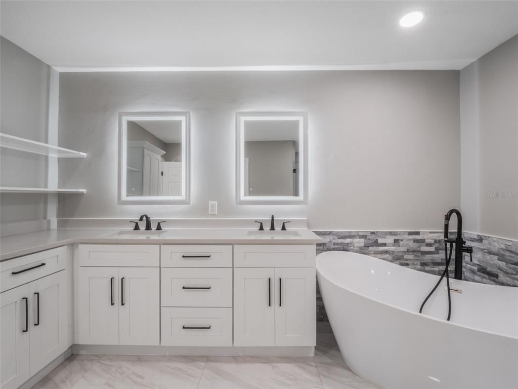 Bathroom, Dual Sink Vanities, Free Standing Baths, Interior, Marble, Recessed Lighting