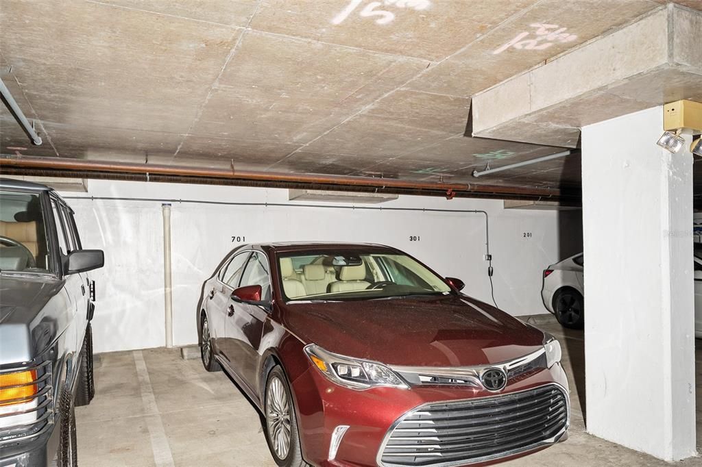 Garage, Interior