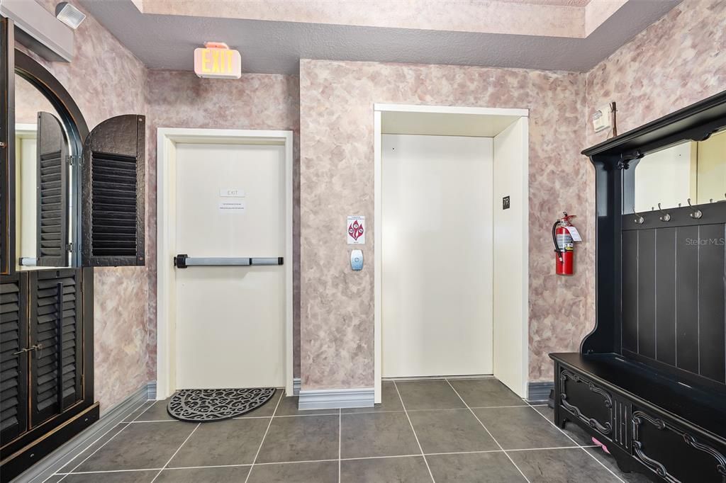 Elevator, Interior