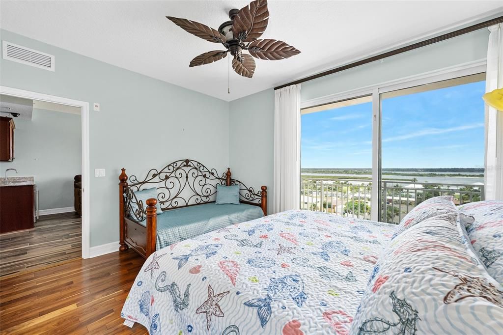 Bedroom, Interior, Water, Wood Texture Flooring