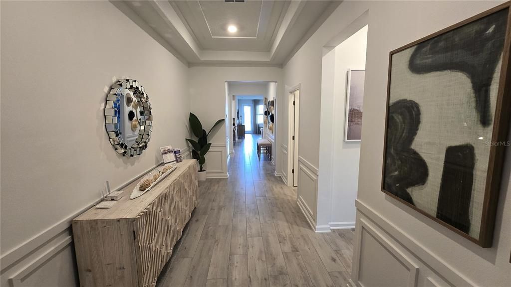 Interior, Recessed Lighting, Wood Texture Flooring