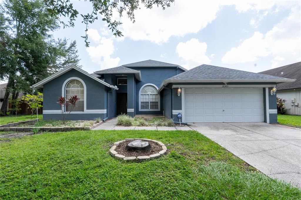 Attached, Backyard, Exterior, Facade, Ranch