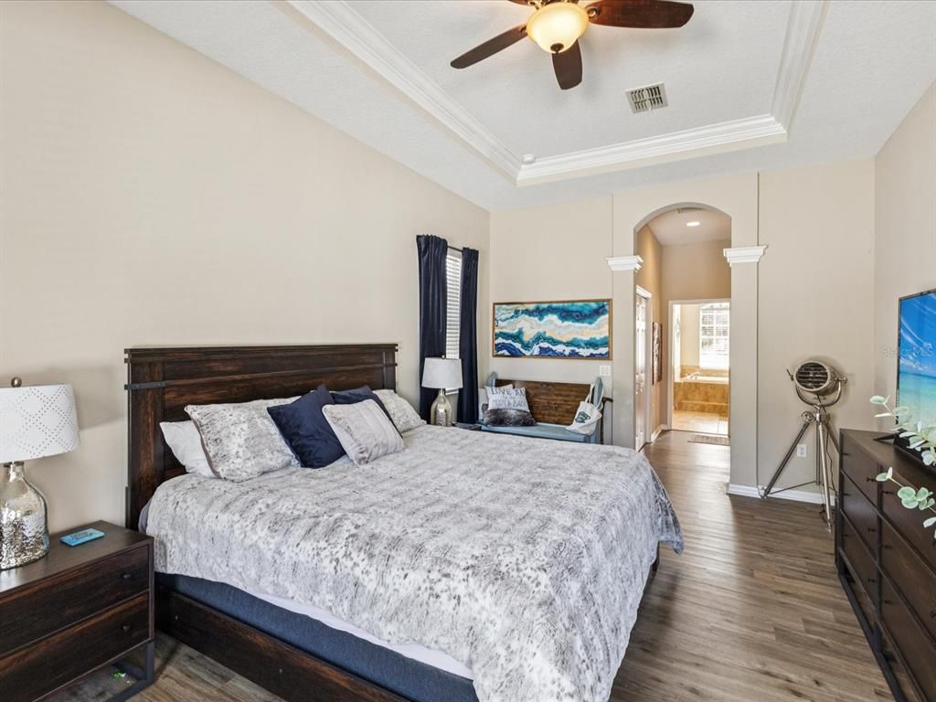 Bedroom, Interior, Recessed Lighting, Wood Texture Flooring