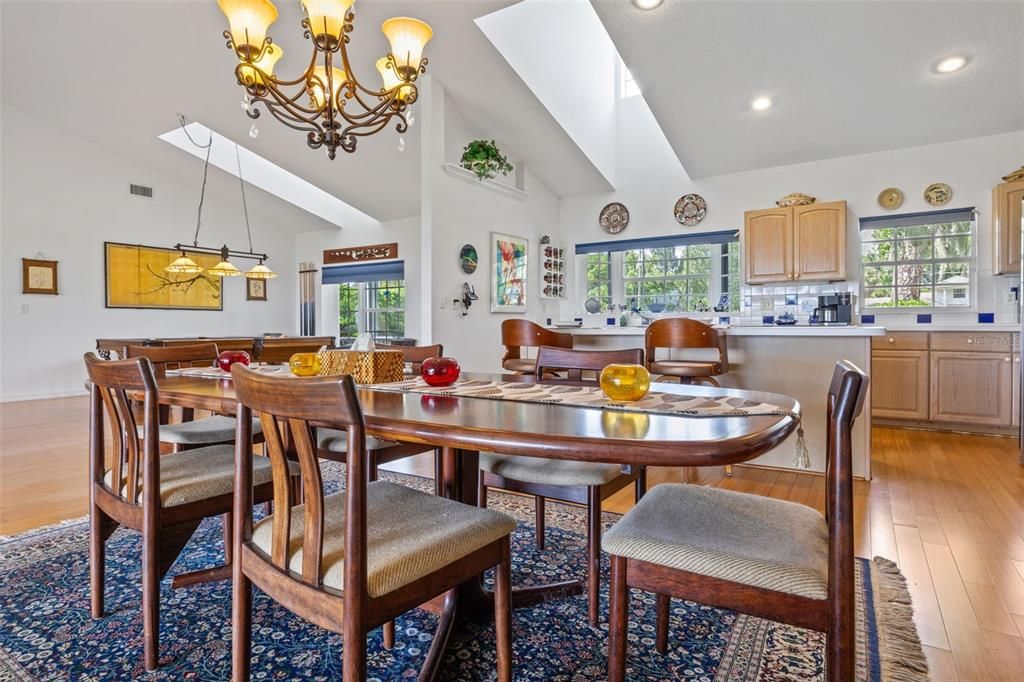 Chandelier, Dining room, Interior, Pendant Lights, Recessed Lighting, Wood Texture Flooring