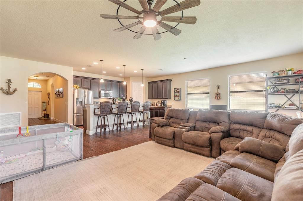 Interior, Kitchen, Living room, Pendant Lights, Recessed Lighting, Stainless Steel Appliances, Wood Texture Flooring