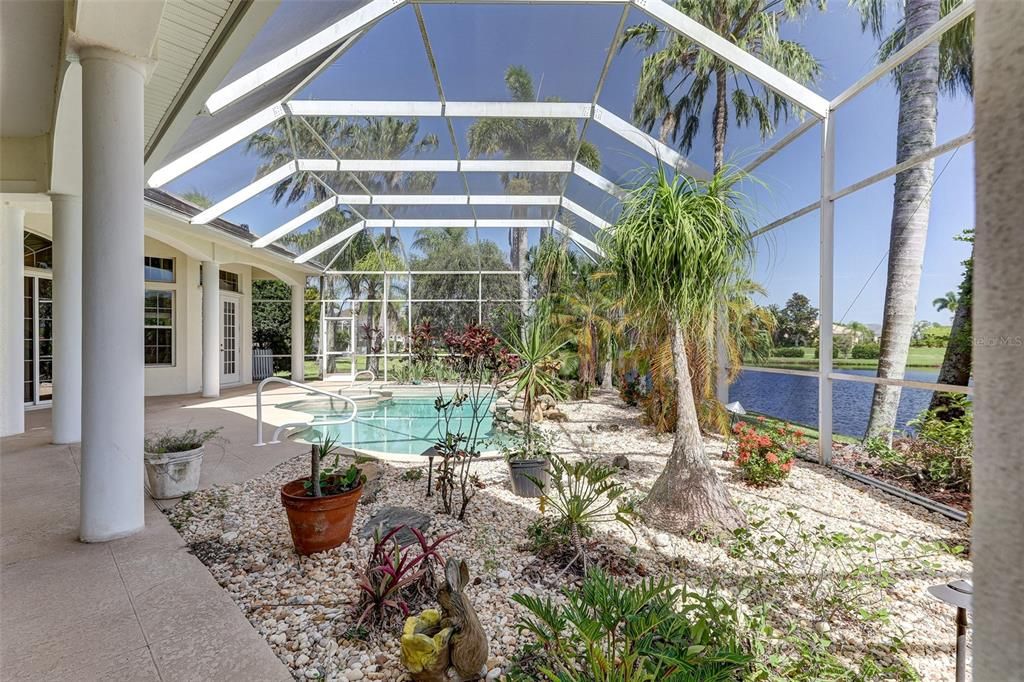 Glass Ceilings, Interior, Sun Room, Water