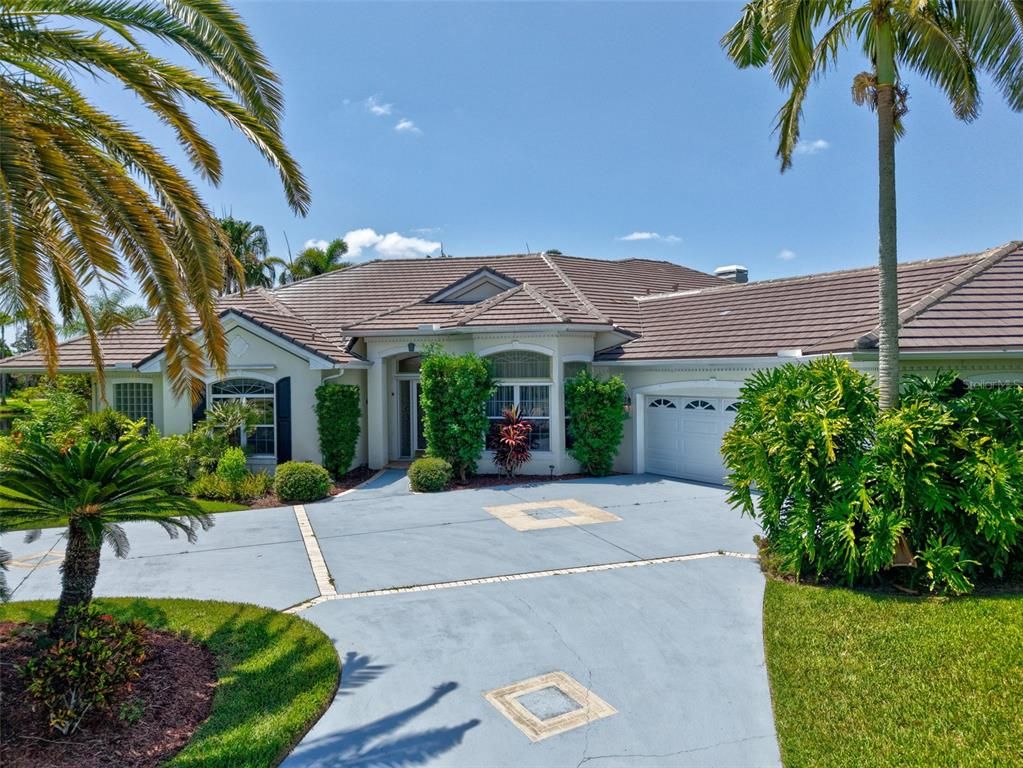 Attached, Backyard, Exterior, Facade, Mediterranean