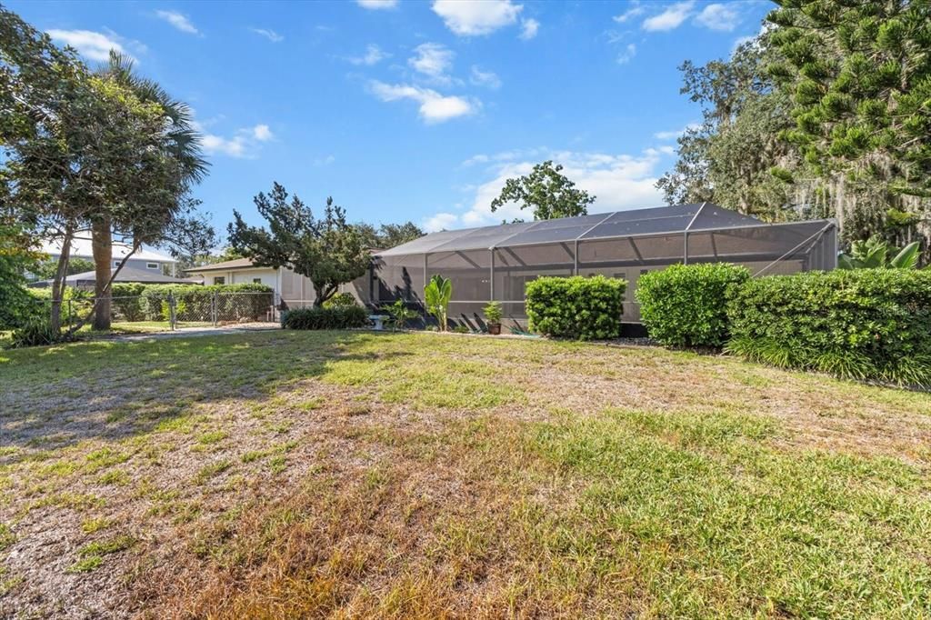 Backyard, Exterior
