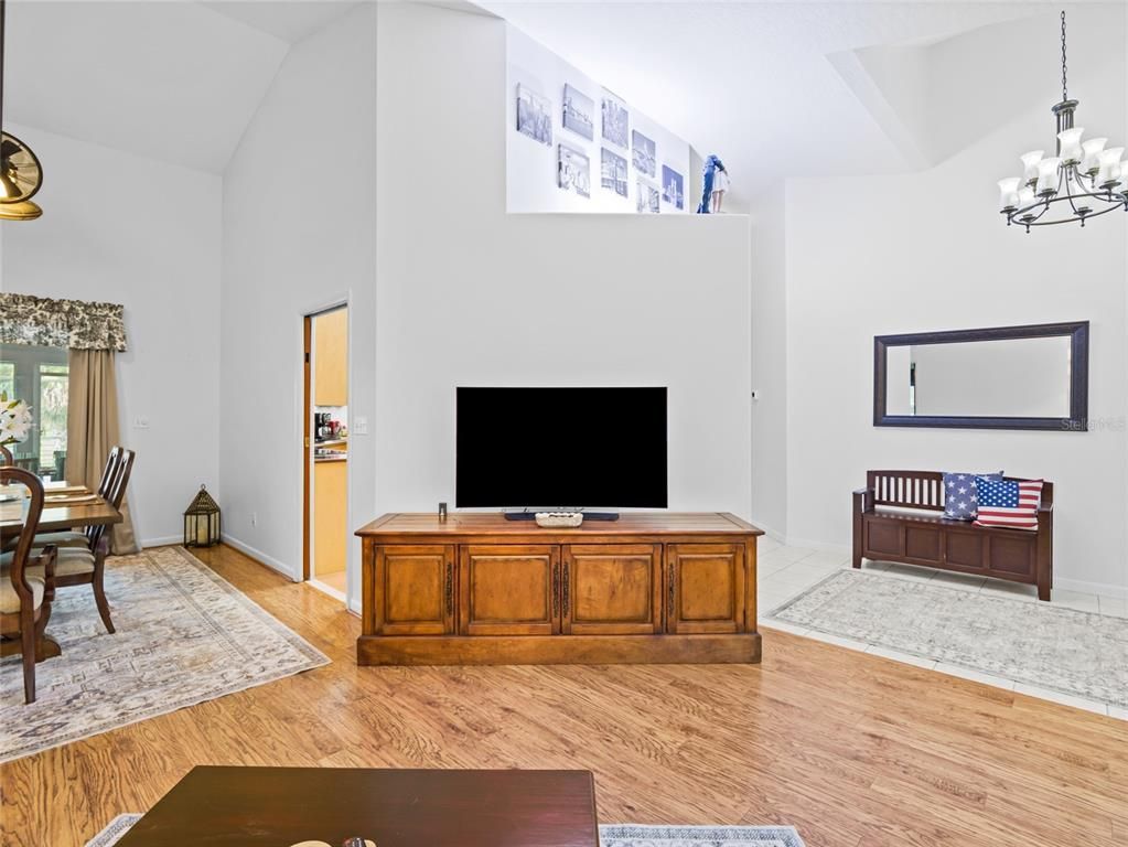 Chandelier, Interior, Wood Texture Flooring