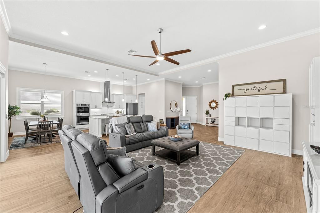 Dining room, Interior, Kitchen, Living room, Pendant Lights, Recessed Lighting, Stainless Steel Appliances, Wood Texture Flooring