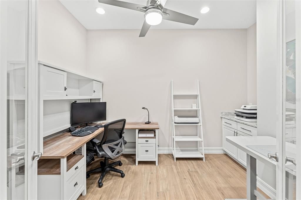 Home Office, Interior, Recessed Lighting, Wood Texture Flooring