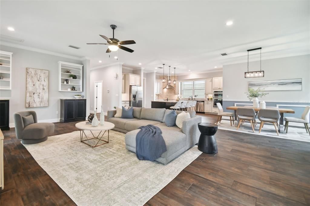 Dining room, Interior, Kitchen, Living room, Pendant Lights, Recessed Lighting, Stainless Steel Appliances, Wood Texture Flooring