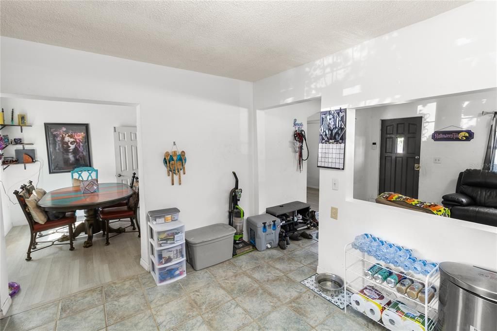 Dining room, Interior