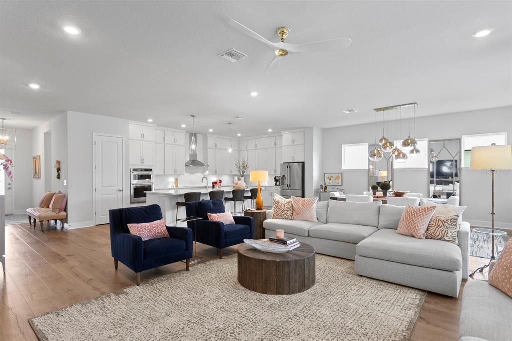 Dining room, Interior, Kitchen, Living room, Pendant Lights, Recessed Lighting, Stainless Steel Appliances, Wood Texture Flooring