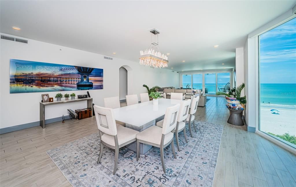Chandelier, Dining room, Interior, Living room, Recessed Lighting, Water, Wood Texture Flooring