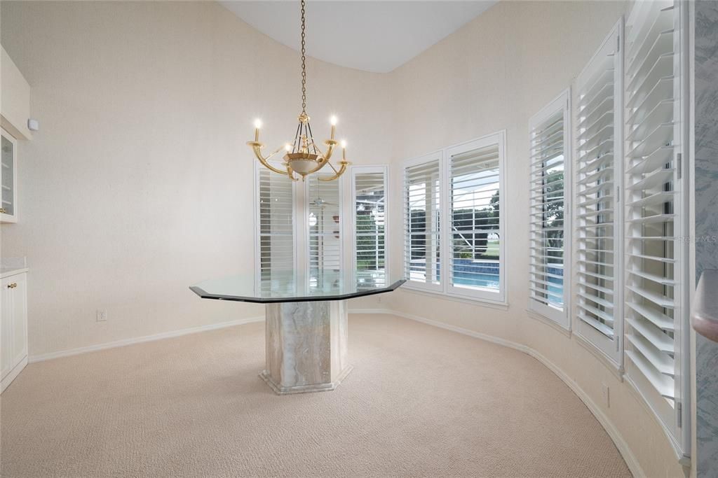 Chandelier, Interior