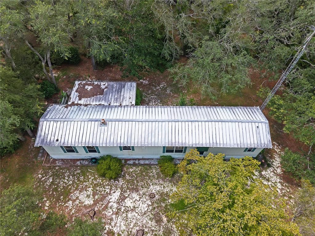 Exterior, Drone