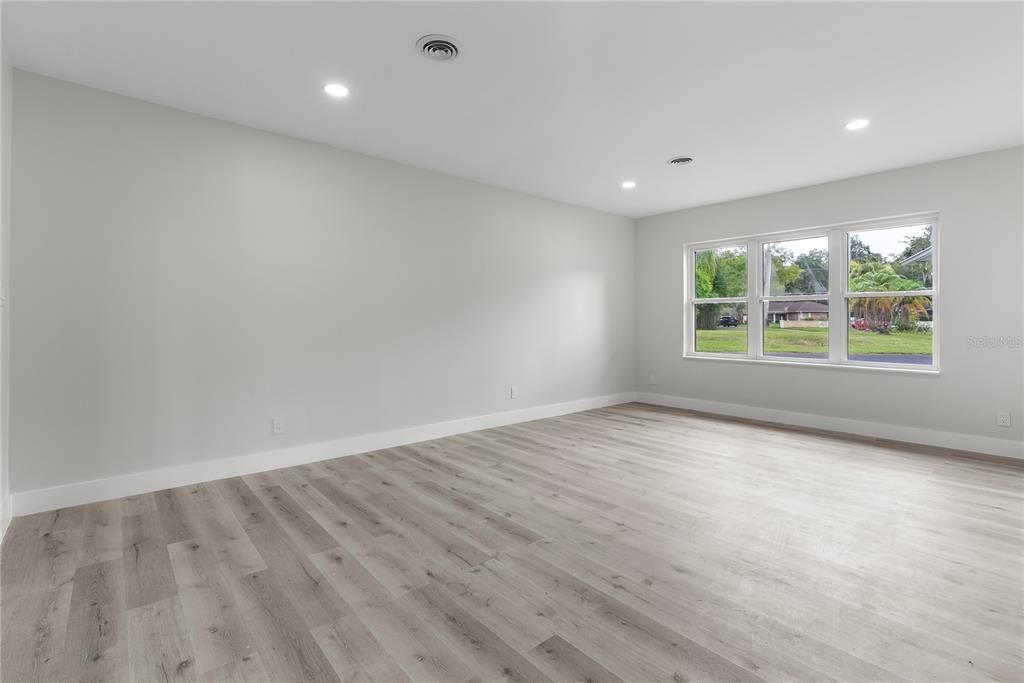 Empty room, Interior, Recessed Lighting, Wood Texture Flooring