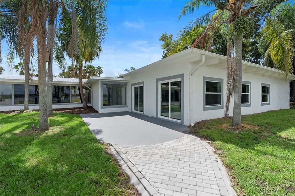 Backyard, Exterior