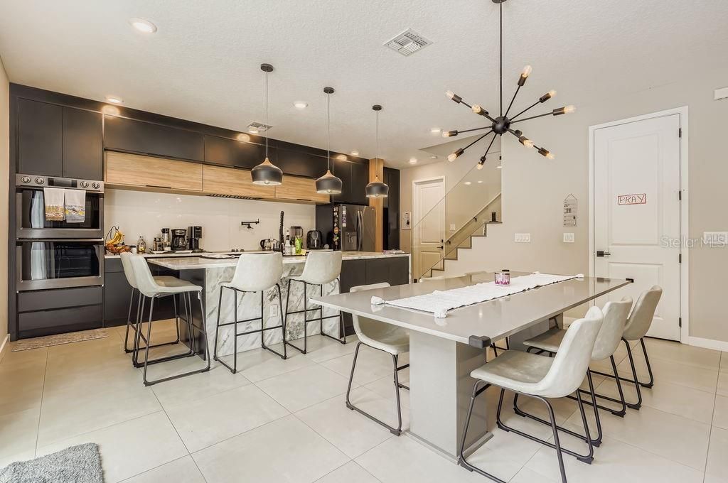 Dining room, Interior, Kitchen, Pendant Lights, Recessed Lighting, Stainless Steel Appliances