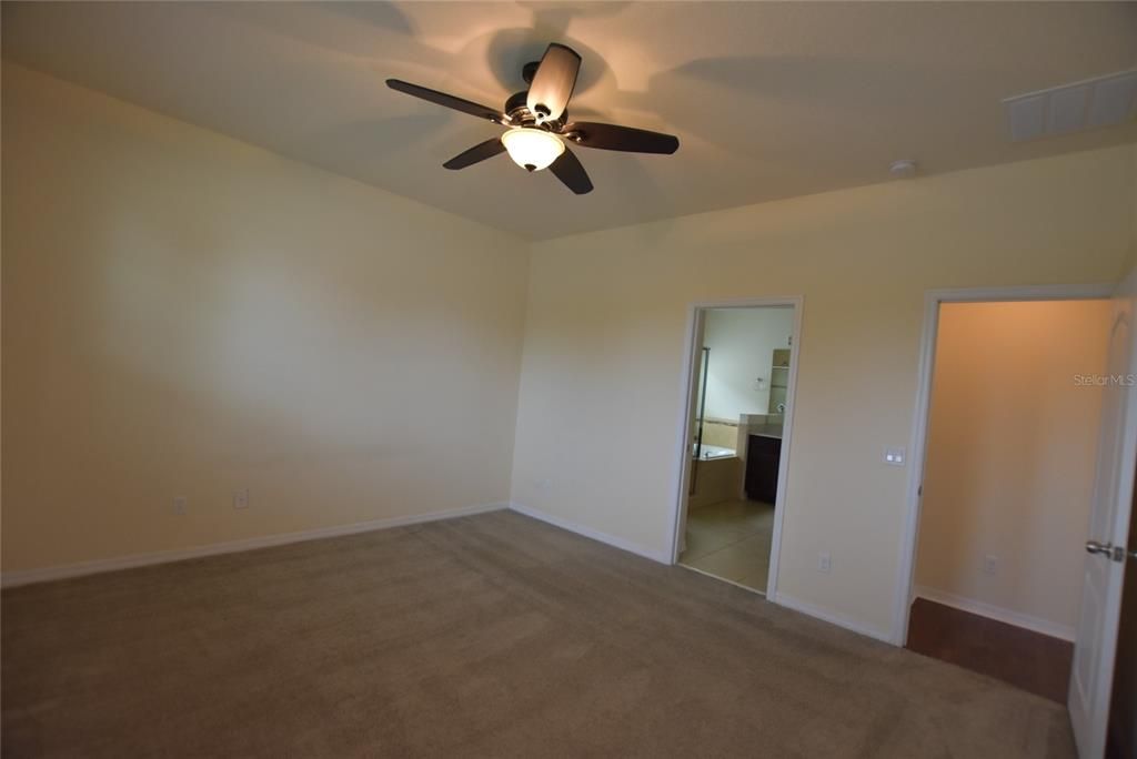 Bathroom, Empty room, Interior