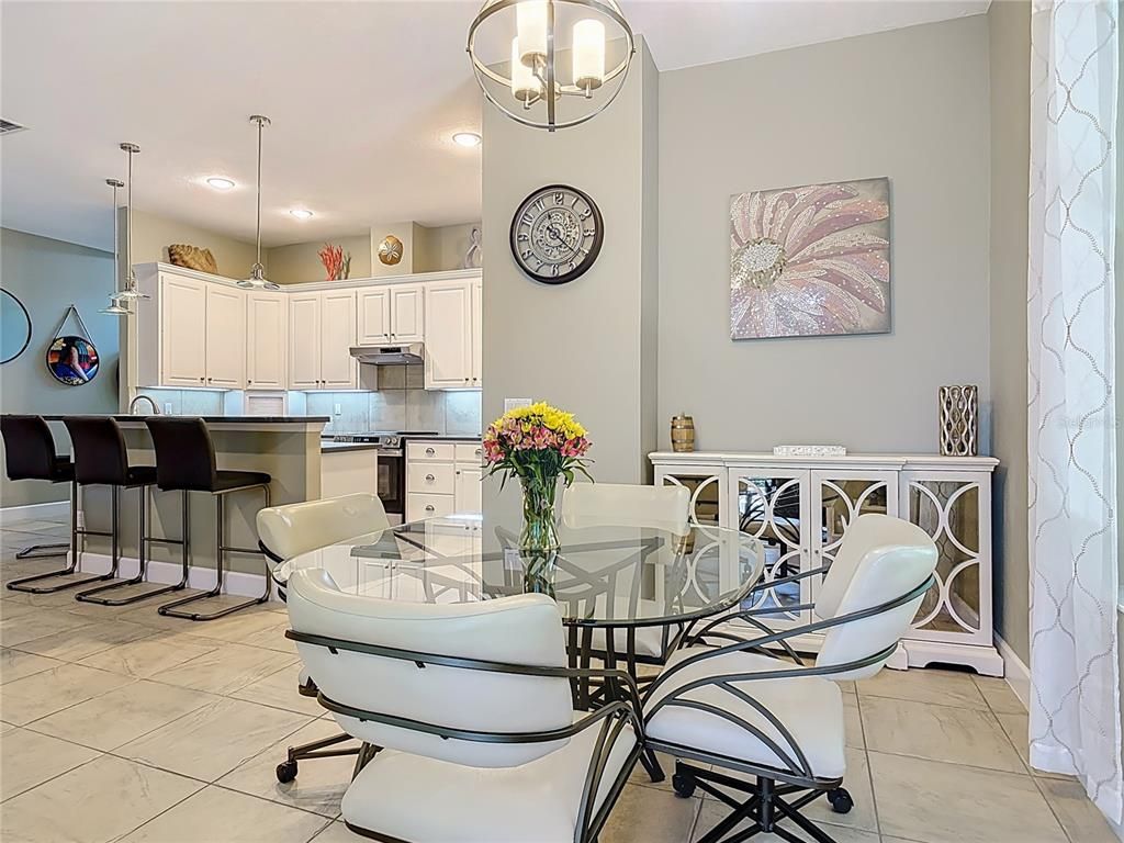 Dining room, Interior, Kitchen, Marble, Pendant Lights, Recessed Lighting