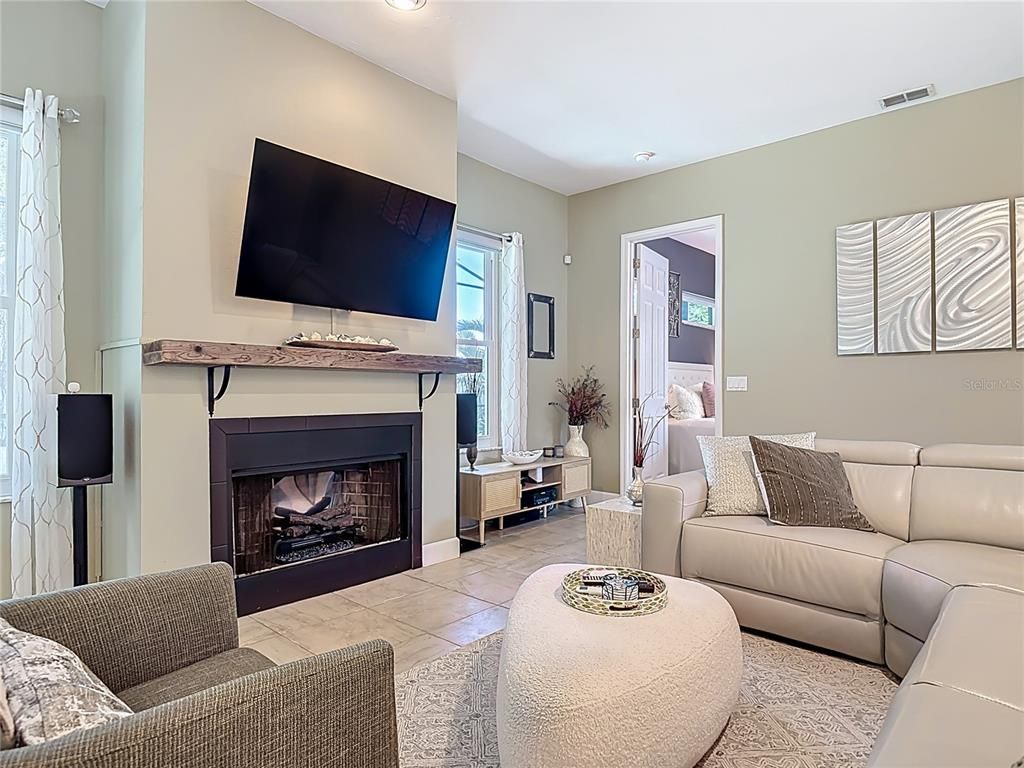 Fireplace, Interior, Living room, Recessed Lighting