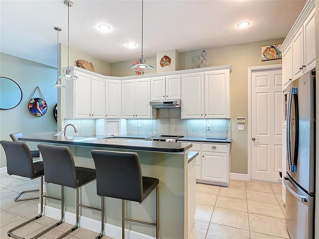 Interior, Kitchen, Pendant Lights, Recessed Lighting