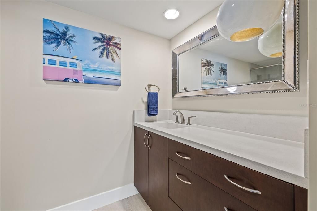 Bathroom, Interior, Recessed Lighting