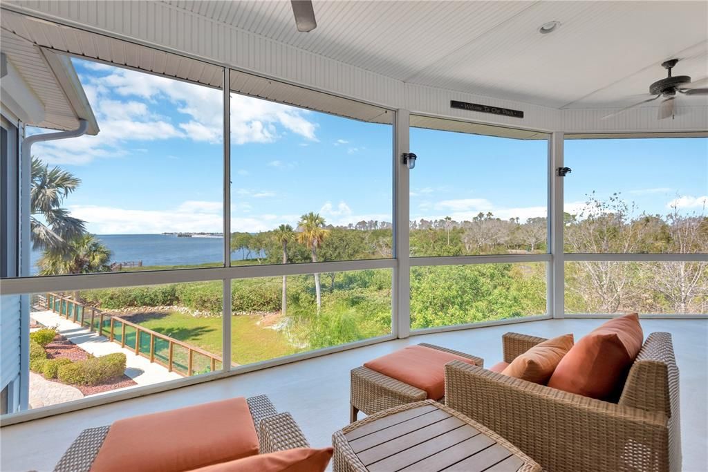 Interior, Sun Room, Water