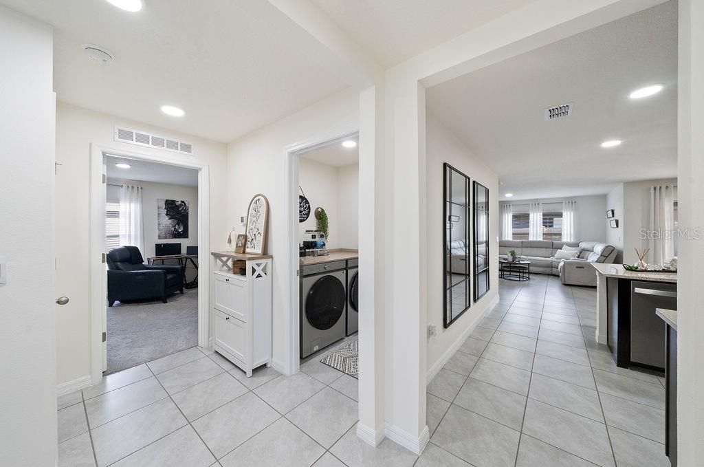 Interior, Living room, Recessed Lighting, Washer