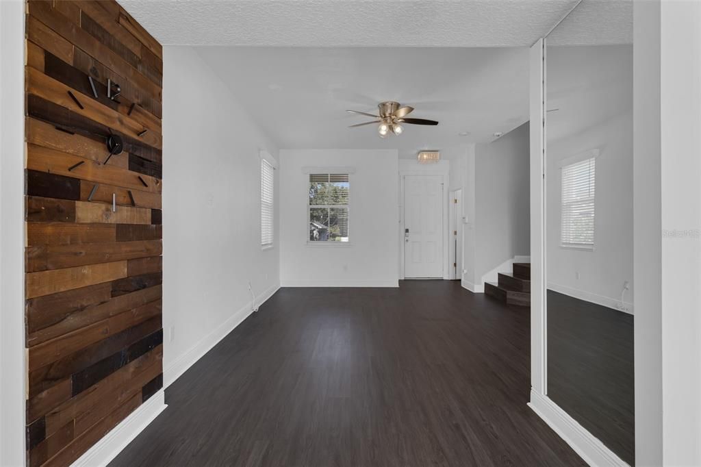 Empty room, Interior, Wood Texture Flooring, Wooden Walls
