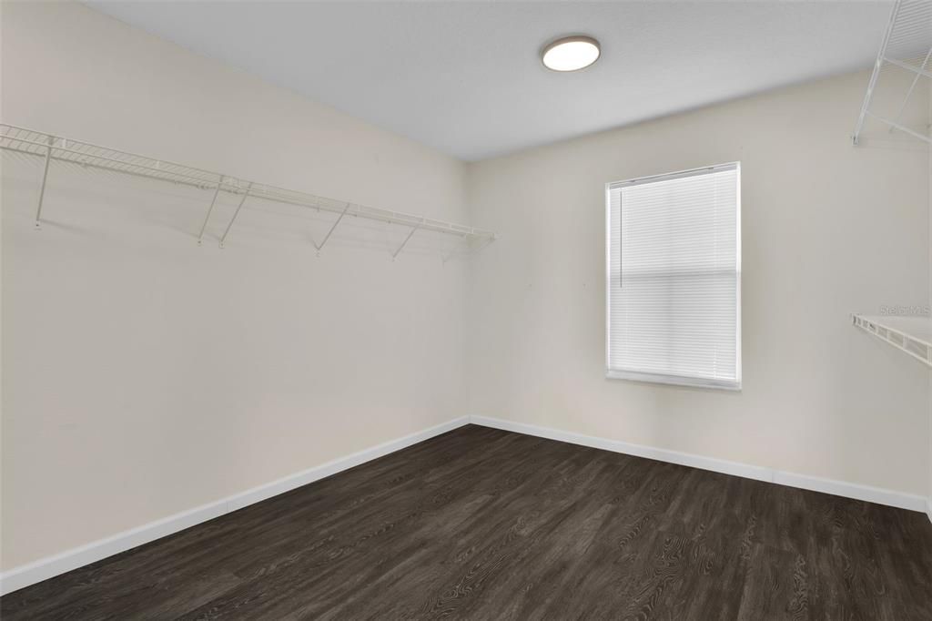 Interior, Walk-in Closets, Wood Texture Flooring