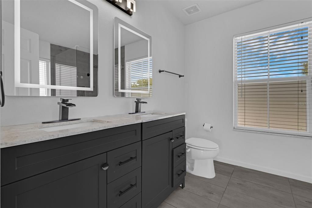 Bathroom, Dual Sink Vanities, Interior