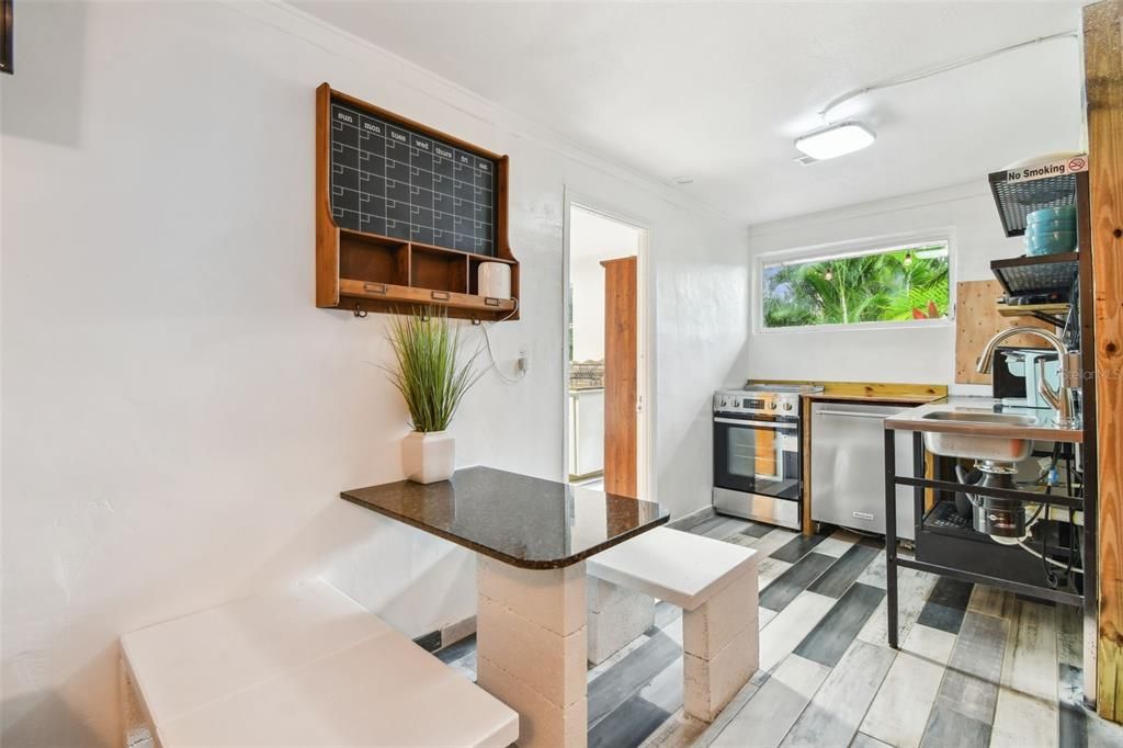 Dining room, Interior, Kitchen, Stainless Steel Appliances, Wood Texture Flooring