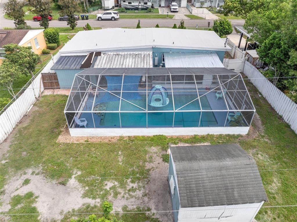 Exterior, Drone