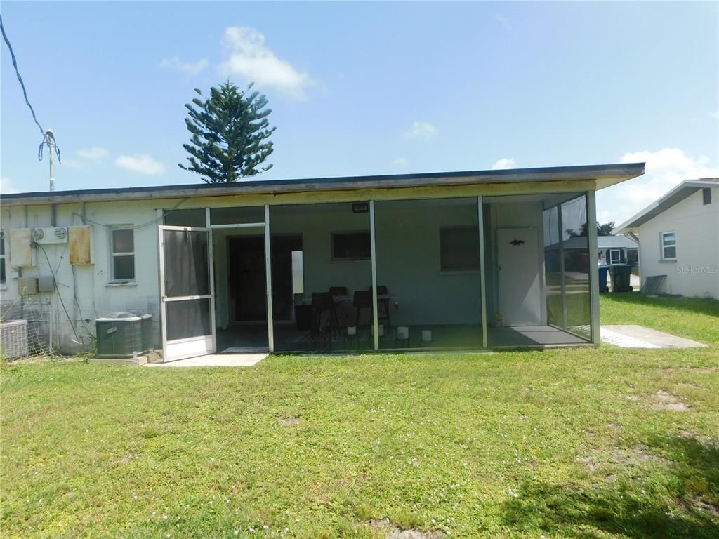 Backyard, Exterior