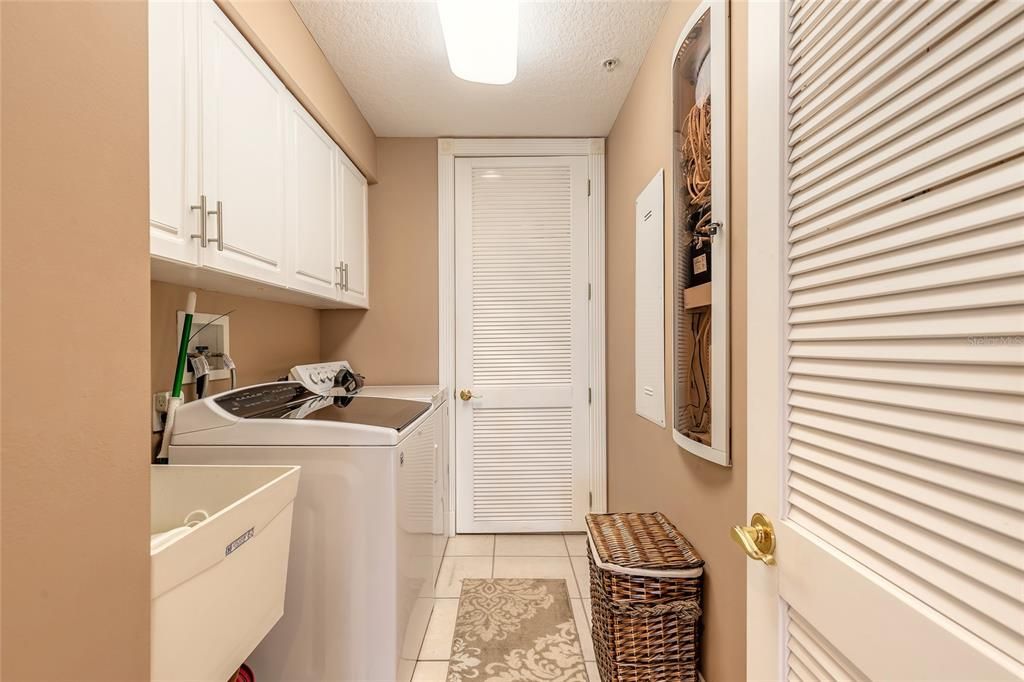 Interior, Utility Closets, Washer