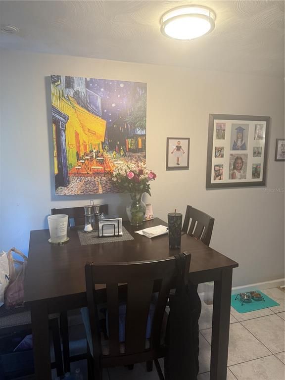 Dining room, Interior