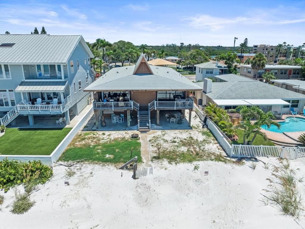 Exterior, Drone
