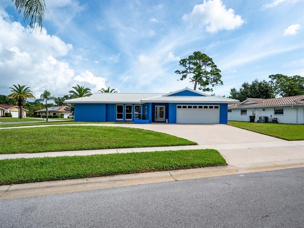 Attached, Backyard, Exterior, Facade, Ranch